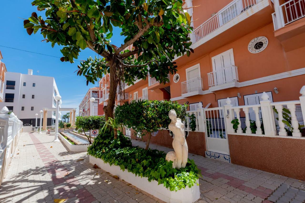 Apartament "Verano Azul" La Mata La Mata  Εξωτερικό φωτογραφία